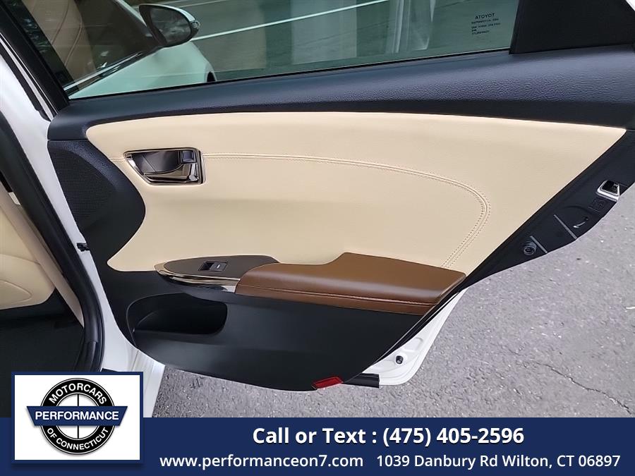 2015 Toyota Avalon 4dr Sdn XLE Premium (Natl), available for sale in Wilton, Connecticut | Performance Motor Cars Of Connecticut LLC. Wilton, Connecticut 2015 Toyota Avalon 4dr Sdn XLE Premium (Natl), available for sale in Wilton, Connecticut | Performance Motor Cars Of Connecticut LLC. Wilton, Connecticut