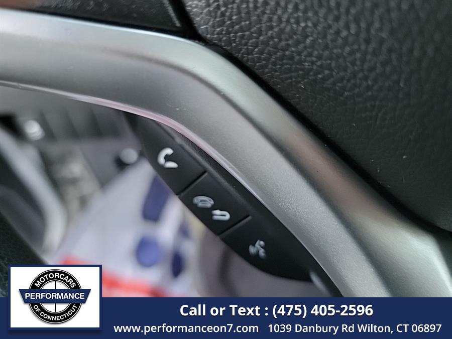2015 Honda Fit 5dr HB Man EX, available for sale in Wilton, Connecticut | Performance Motor Cars Of Connecticut LLC. Wilton, Connecticut 2015 Honda Fit 5dr HB Man EX, available for sale in Wilton, Connecticut | Performance Motor Cars Of Connecticut LLC. Wilton, Connecticut
