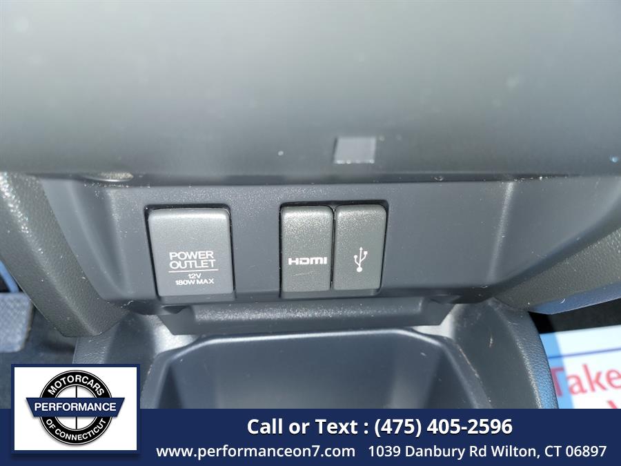2015 Honda Fit 5dr HB Man EX, available for sale in Wilton, Connecticut | Performance Motor Cars Of Connecticut LLC. Wilton, Connecticut 2015 Honda Fit 5dr HB Man EX, available for sale in Wilton, Connecticut | Performance Motor Cars Of Connecticut LLC. Wilton, Connecticut