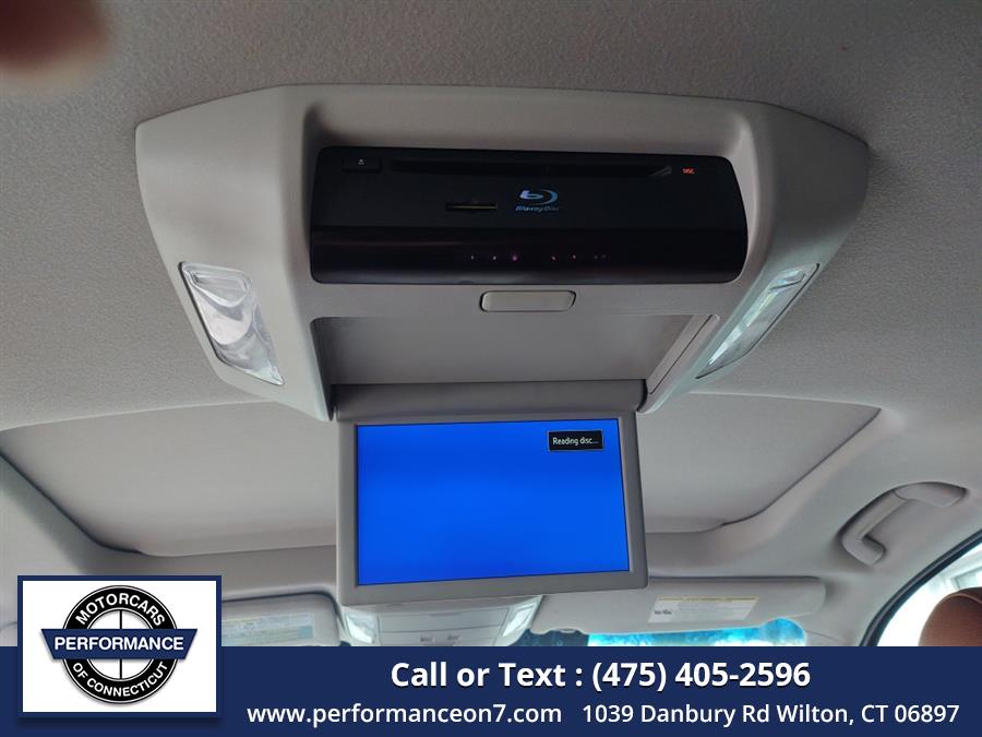 2015 Toyota Sequoia 4WD 5.7L Platinum (Natl), available for sale in Wilton, Connecticut | Performance Motor Cars Of Connecticut LLC. Wilton, Connecticut 2015 Toyota Sequoia 4WD 5.7L Platinum (Natl), available for sale in Wilton, Connecticut | Performance Motor Cars Of Connecticut LLC. Wilton, Connecticut