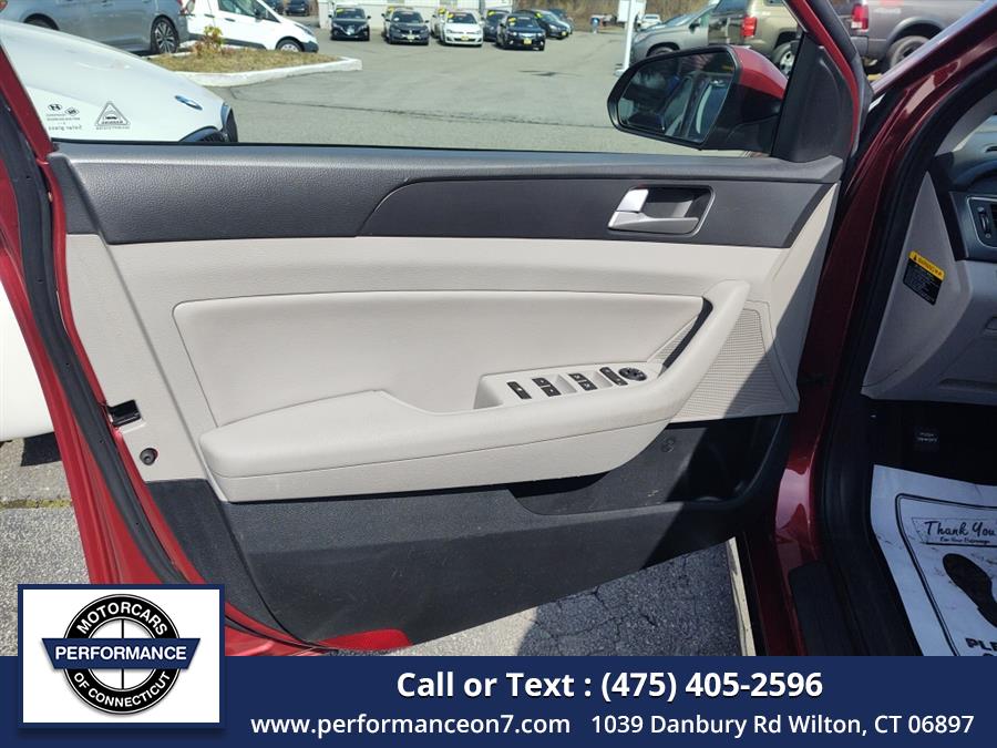 2016 Hyundai Sonata 4dr Sdn 2.4L Sport PZEV, available for sale in Wilton, Connecticut | Performance Motor Cars Of Connecticut LLC. Wilton, Connecticut 2016 Hyundai Sonata 4dr Sdn 2.4L Sport PZEV, available for sale in Wilton, Connecticut | Performance Motor Cars Of Connecticut LLC. Wilton, Connecticut