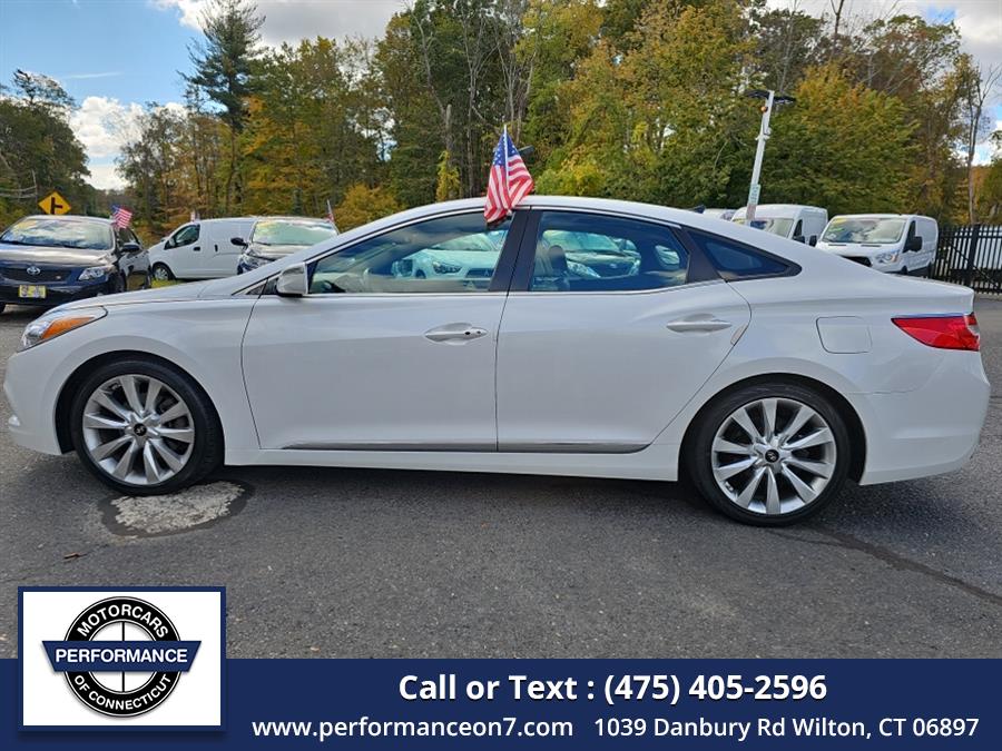 2013 Hyundai Azera 4dr Sdn, available for sale in Wilton, Connecticut | Performance Motor Cars Of Connecticut LLC. Wilton, Connecticut 2013 Hyundai Azera 4dr Sdn, available for sale in Wilton, Connecticut | Performance Motor Cars Of Connecticut LLC. Wilton, Connecticut