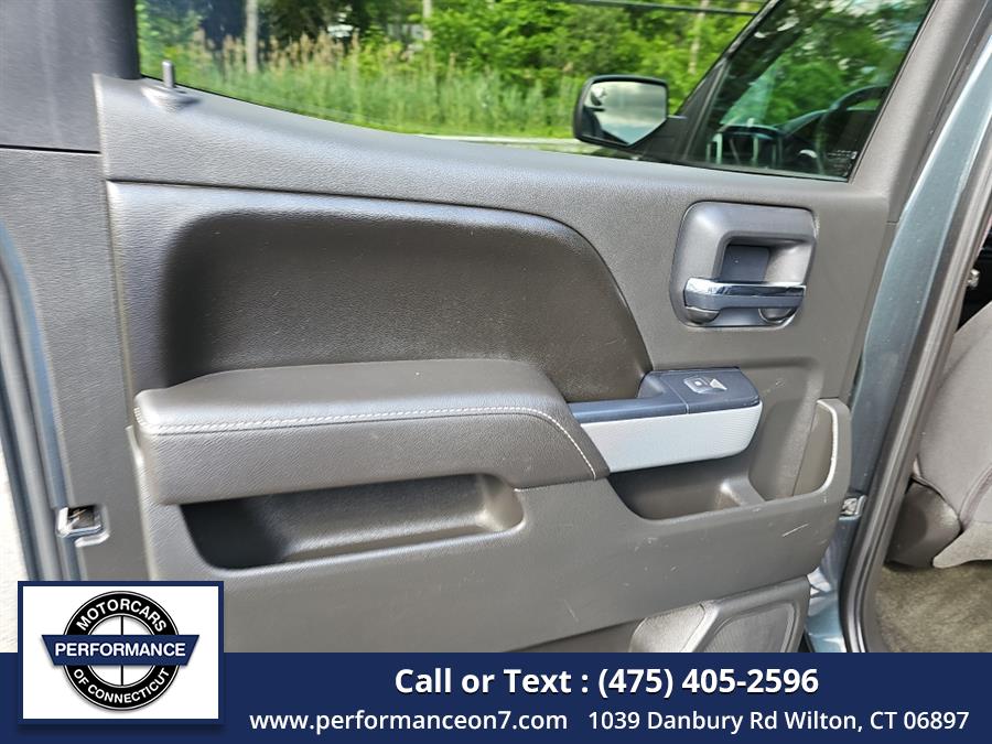 2017 Chevrolet Silverado 1500 4WD Crew Cab 143.5" LT w/1LT, available for sale in Wilton, Connecticut | Performance Motor Cars Of Connecticut LLC. Wilton, Connecticut 2017 Chevrolet Silverado 1500 4WD Crew Cab 143.5" LT w/1LT, available for sale in Wilton, Connecticut | Performance Motor Cars Of Connecticut LLC. Wilton, Connecticut