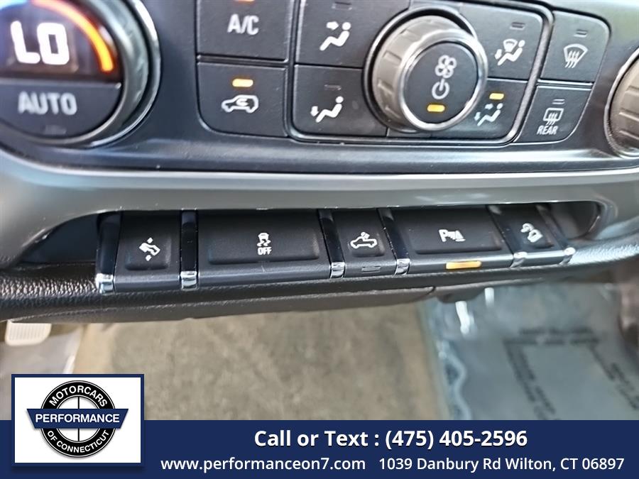 2017 Chevrolet Silverado 1500 4WD Crew Cab 143.5" LT w/1LT, available for sale in Wilton, Connecticut | Performance Motor Cars Of Connecticut LLC. Wilton, Connecticut 2017 Chevrolet Silverado 1500 4WD Crew Cab 143.5" LT w/1LT, available for sale in Wilton, Connecticut | Performance Motor Cars Of Connecticut LLC. Wilton, Connecticut