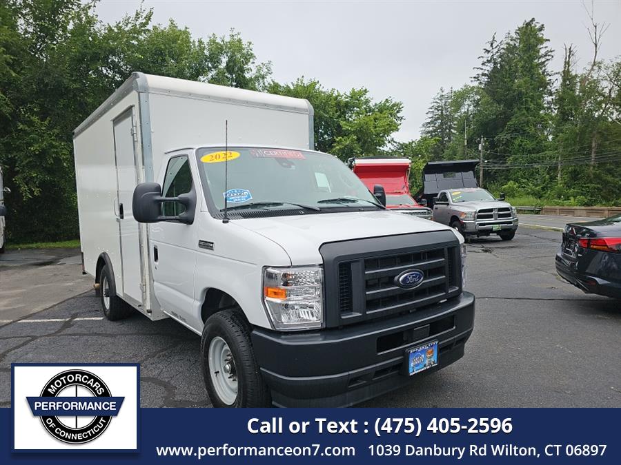 2022 Ford E-Series Cutaway E-350 SRW 138" WB, available for sale in Wilton, Connecticut | Performance Motor Cars Of Connecticut LLC. Wilton, Connecticut