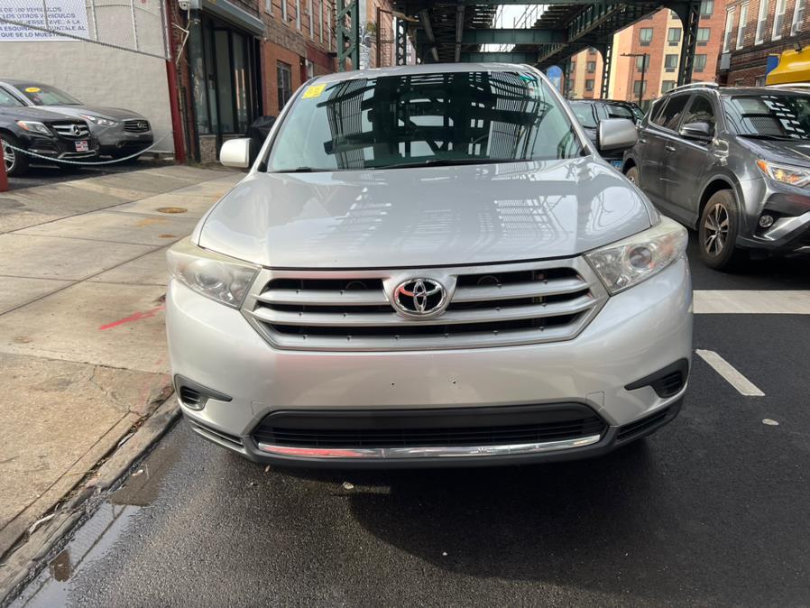 2013 Toyota Highlander 4WD 4dr V6 (Natl), available for sale in Brooklyn, New York | Atlantic Used Car Sales. Brooklyn, New York
