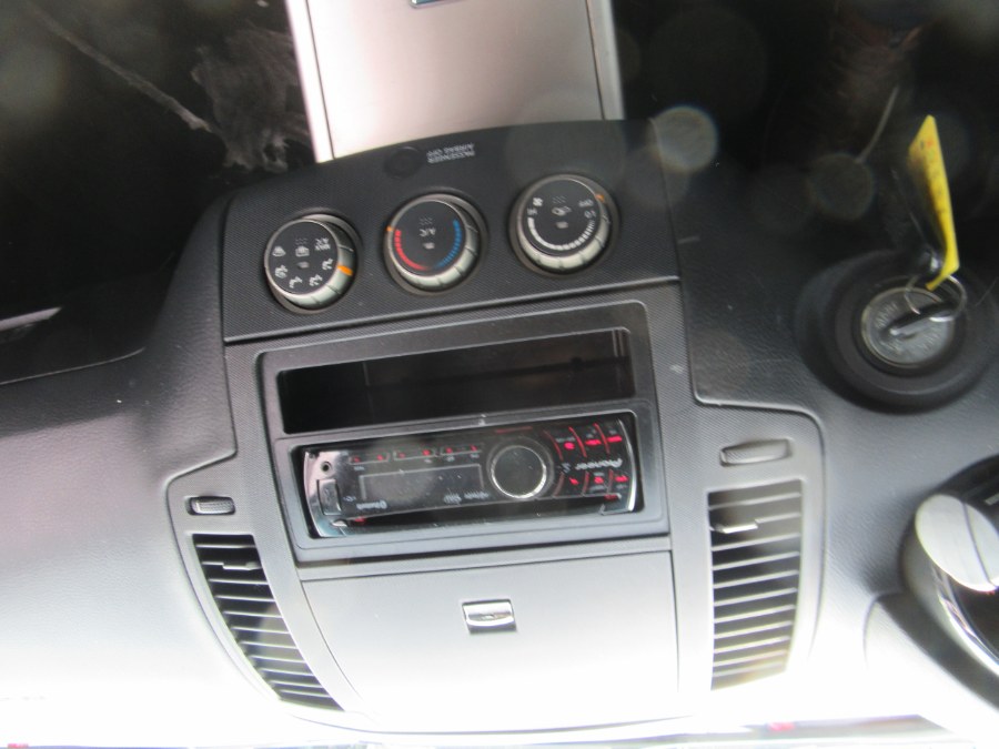 2006 Nissan Altima 4dr Sdn I4 Auto 2.5 S, available for sale in Little Ferry, New Jersey | Royalty Auto Sales. Little Ferry, New Jersey 2006 Nissan Altima 4dr Sdn I4 Auto 2.5 S, available for sale in Little Ferry, New Jersey | Royalty Auto Sales. Little Ferry, New Jersey