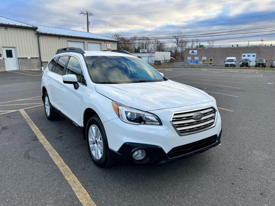 Used 2017 Subaru Outback in Hartford , Connecticut | Ledyard Auto Sale LLC. Hartford , Connecticut