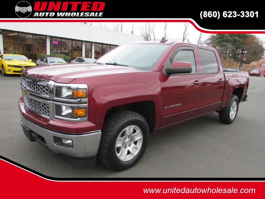 2015 Chevrolet Silverado 1500 4WD Crew Cab 143.5" LT w/1LT, available for sale in East Windsor, Connecticut | United Auto Sales of E Windsor, Inc. East Windsor, Connecticut