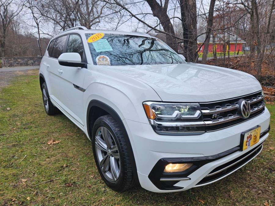 2019 Volkswagen Atlas 3.6L V6 SEL R-Line 4MOTION, available for sale in New Britain, Connecticut | Supreme Automotive. New Britain, Connecticut