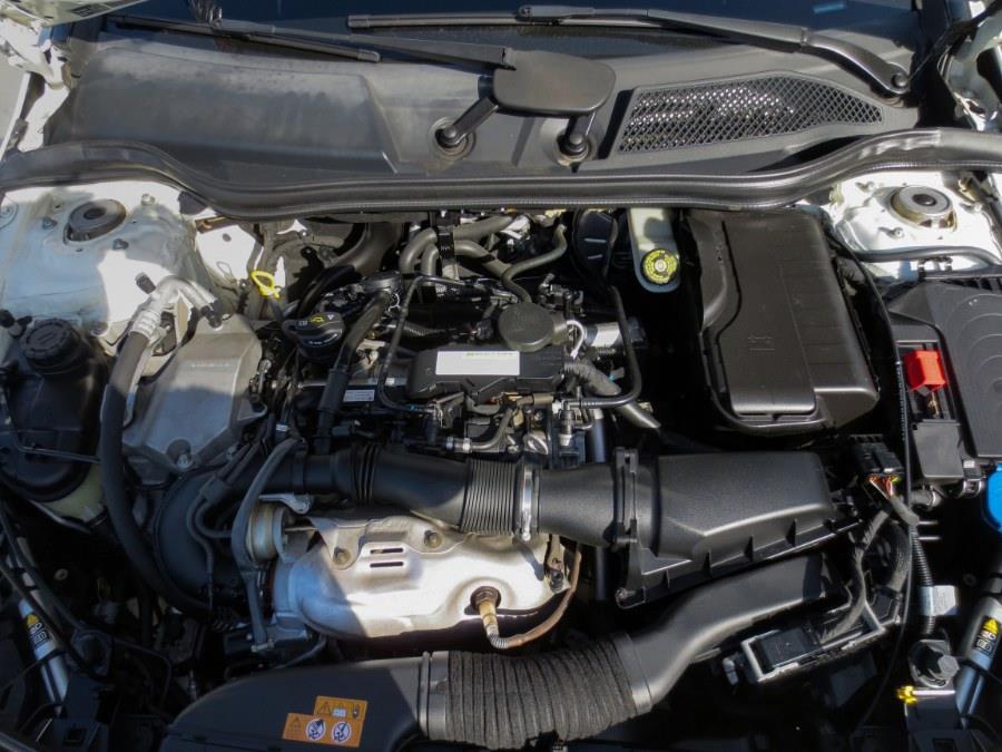 2015 Mercedes-Benz CLA-Class 4dr Sdn CLA 250 4MATIC, available for sale in Santa Ana, California | Auto Max Of Santa Ana. Santa Ana, California 2015 Mercedes-Benz CLA-Class 4dr Sdn CLA 250 4MATIC, available for sale in Santa Ana, California | Auto Max Of Santa Ana. Santa Ana, California
