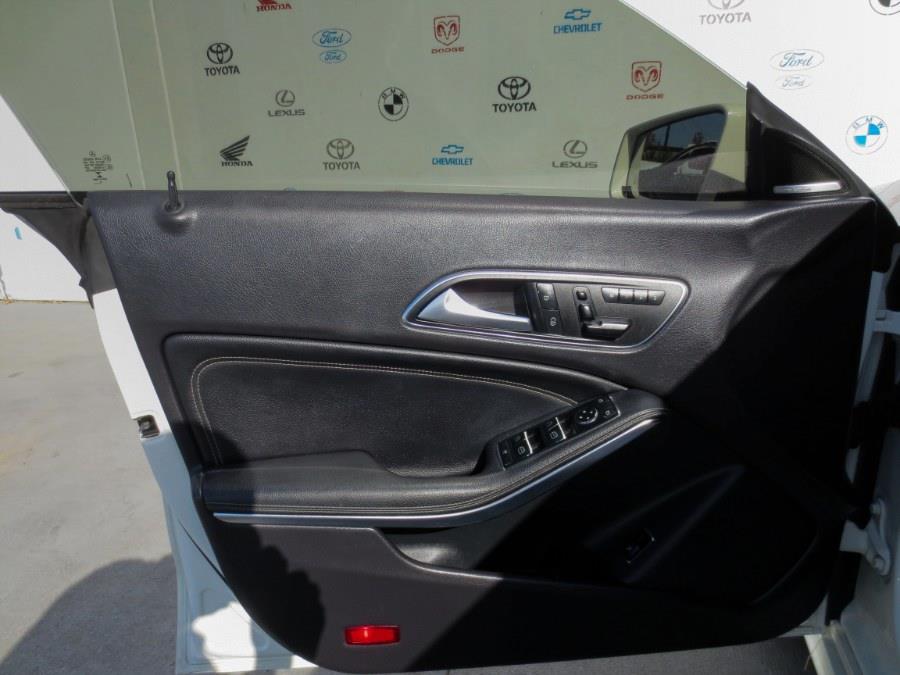 2015 Mercedes-Benz CLA-Class 4dr Sdn CLA 250 4MATIC, available for sale in Santa Ana, California | Auto Max Of Santa Ana. Santa Ana, California 2015 Mercedes-Benz CLA-Class 4dr Sdn CLA 250 4MATIC, available for sale in Santa Ana, California | Auto Max Of Santa Ana. Santa Ana, California