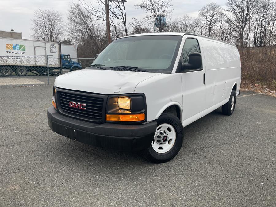 Used 2017 GMC Savana Cargo Van in Plainfield, New Jersey | Lux Auto Sales of NJ. Plainfield, New Jersey