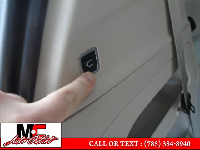 2022 Chrysler Pacifica Touring L FWD, available for sale in Colby, Kansas | M C Auto Outlet Inc. Colby, Kansas 2022 Chrysler Pacifica Touring L FWD, available for sale in Colby, Kansas | M C Auto Outlet Inc. Colby, Kansas