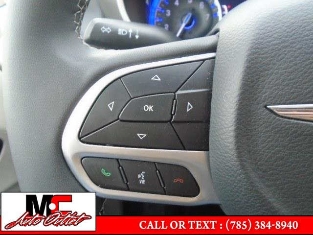 2022 Chrysler Pacifica Touring L FWD, available for sale in Colby, Kansas | M C Auto Outlet Inc. Colby, Kansas 2022 Chrysler Pacifica Touring L FWD, available for sale in Colby, Kansas | M C Auto Outlet Inc. Colby, Kansas