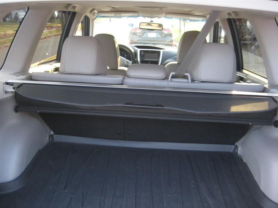 2012 Subaru Forester 2.5X Limited AWD 4dr Wagon, available for sale in Massapequa, New York | Rite Choice Auto Inc.. Massapequa, New York 2012 Subaru Forester 2.5X Limited AWD 4dr Wagon, available for sale in Massapequa, New York | Rite Choice Auto Inc.. Massapequa, New York