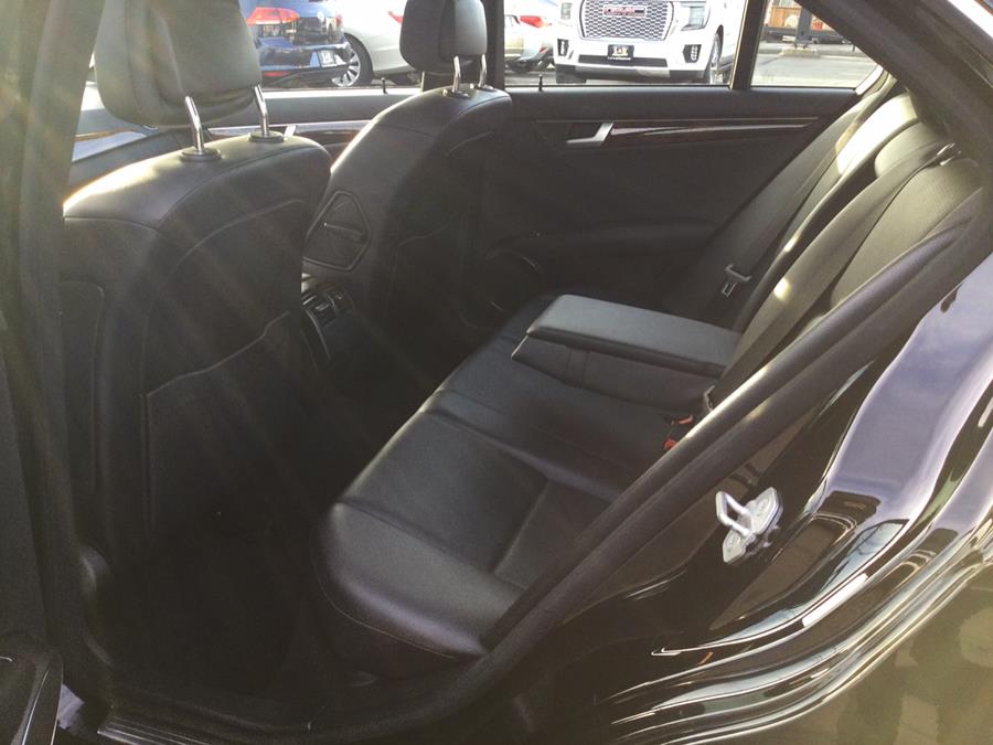 2012 Mercedes-Benz C-Class 4dr Sdn C300 Luxury 4MATIC, available for sale in Plantsville, Connecticut | L&S Automotive LLC. Plantsville, Connecticut 2012 Mercedes-Benz C-Class 4dr Sdn C300 Luxury 4MATIC, available for sale in Plantsville, Connecticut | L&S Automotive LLC. Plantsville, Connecticut