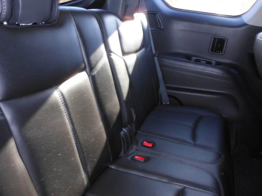 2014 Nissan Pathfinder 4WD 4dr SL, available for sale in Yantic, Connecticut | Yantic Auto Center. Yantic, Connecticut 2014 Nissan Pathfinder 4WD 4dr SL, available for sale in Yantic, Connecticut | Yantic Auto Center. Yantic, Connecticut