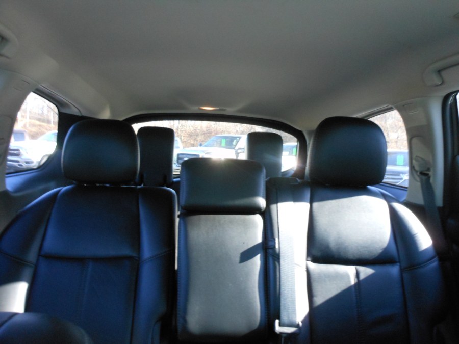 2014 Nissan Pathfinder 4WD 4dr SL, available for sale in Yantic, Connecticut | Yantic Auto Center. Yantic, Connecticut 2014 Nissan Pathfinder 4WD 4dr SL, available for sale in Yantic, Connecticut | Yantic Auto Center. Yantic, Connecticut
