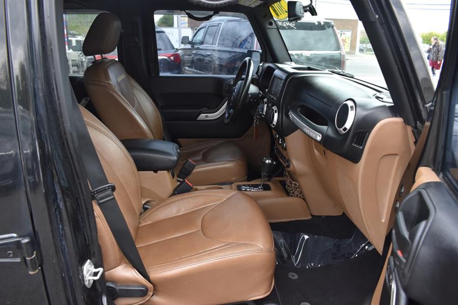 2016 Jeep Wrangler Unlimi SAHARA, available for sale in Patchogue, New York | 112 Auto Plaza. Patchogue, New York 2016 Jeep Wrangler Unlimi SAHARA, available for sale in Patchogue, New York | 112 Auto Plaza. Patchogue, New York