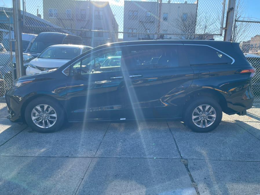 2022 Toyota Sienna XLE FWD 7-Passenger (Natl), available for sale in BROOKLYN, New York | Deals on Wheels International Auto. BROOKLYN, New York 2022 Toyota Sienna XLE FWD 7-Passenger (Natl), available for sale in BROOKLYN, New York | Deals on Wheels International Auto. BROOKLYN, New York