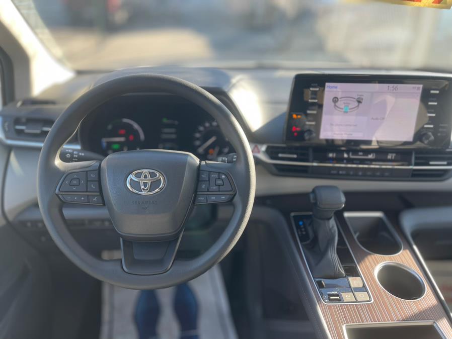 2023 Toyota Sienna LE FWD 8-Passenger (Natl), available for sale in BROOKLYN, New York | Deals on Wheels International Auto. BROOKLYN, New York 2023 Toyota Sienna LE FWD 8-Passenger (Natl), available for sale in BROOKLYN, New York | Deals on Wheels International Auto. BROOKLYN, New York