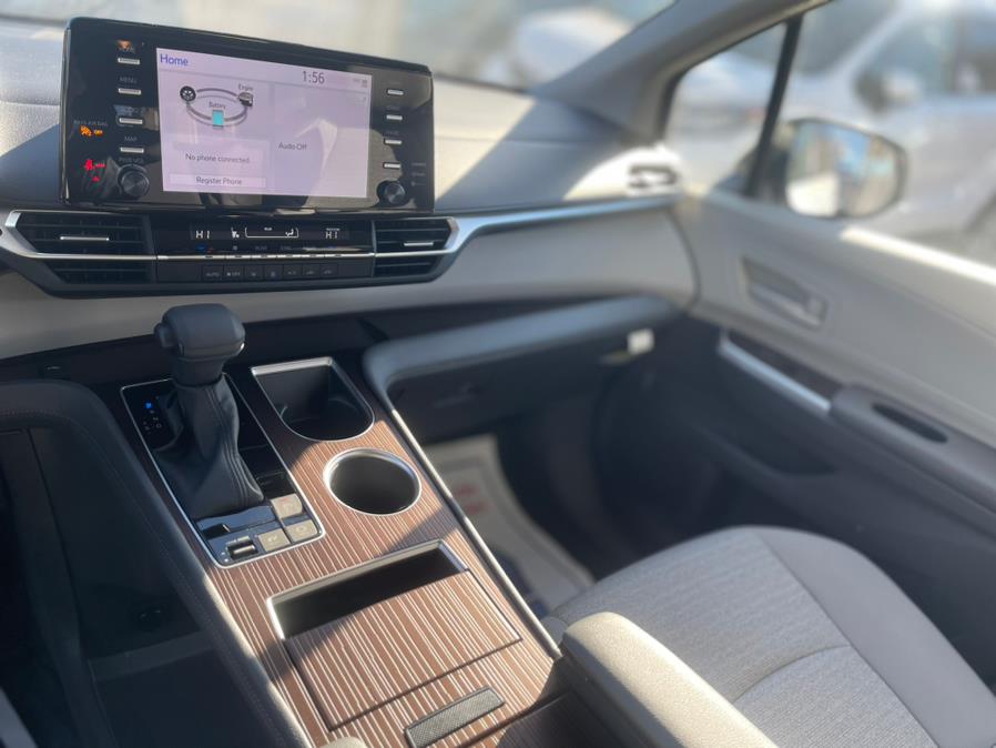 2023 Toyota Sienna LE FWD 8-Passenger (Natl), available for sale in BROOKLYN, New York | Deals on Wheels International Auto. BROOKLYN, New York 2023 Toyota Sienna LE FWD 8-Passenger (Natl), available for sale in BROOKLYN, New York | Deals on Wheels International Auto. BROOKLYN, New York