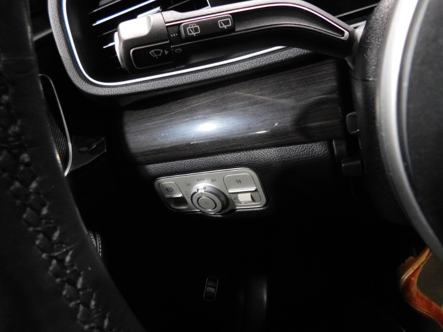 2020 Mercedes-Benz GLE GLE 350 4MATIC SUV, available for sale in Lodi, New Jersey | Soliman Motors. Lodi, New Jersey 2020 Mercedes-Benz GLE GLE 350 4MATIC SUV, available for sale in Lodi, New Jersey | Soliman Motors. Lodi, New Jersey