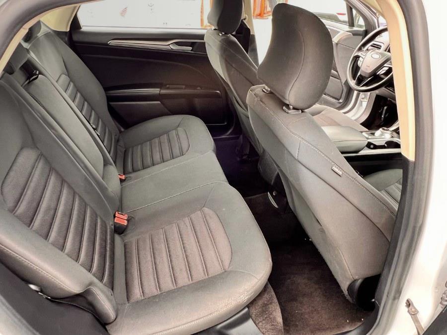 2018 Ford Fusion SE FWD, available for sale in Santa Ana, California | Auto Max Of Santa Ana. Santa Ana, California 2018 Ford Fusion SE FWD, available for sale in Santa Ana, California | Auto Max Of Santa Ana. Santa Ana, California