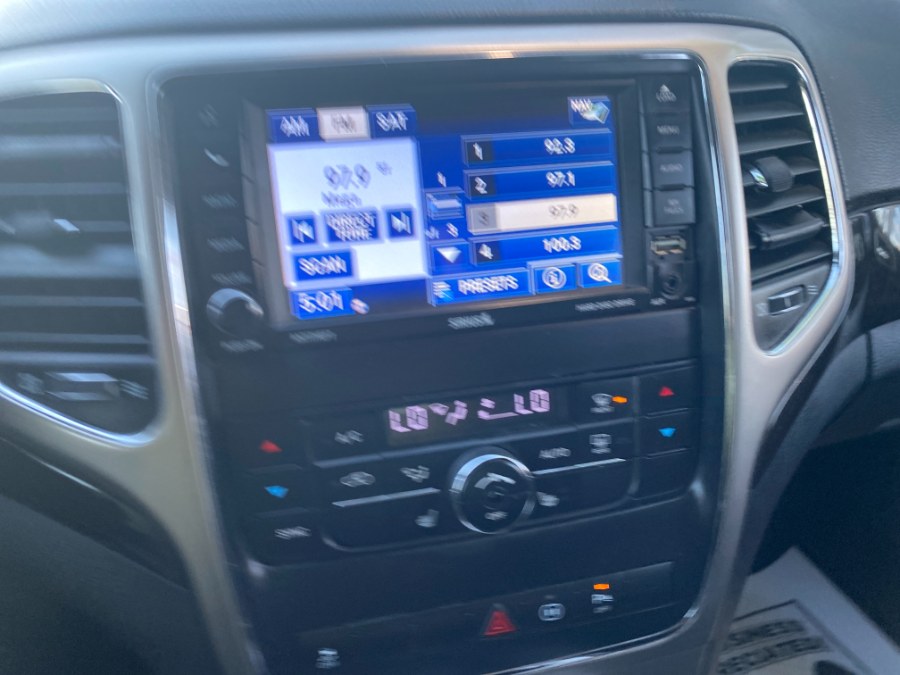 Jeep Grand Cherokee 2012 in Middle Village, Queens, Long Island, New