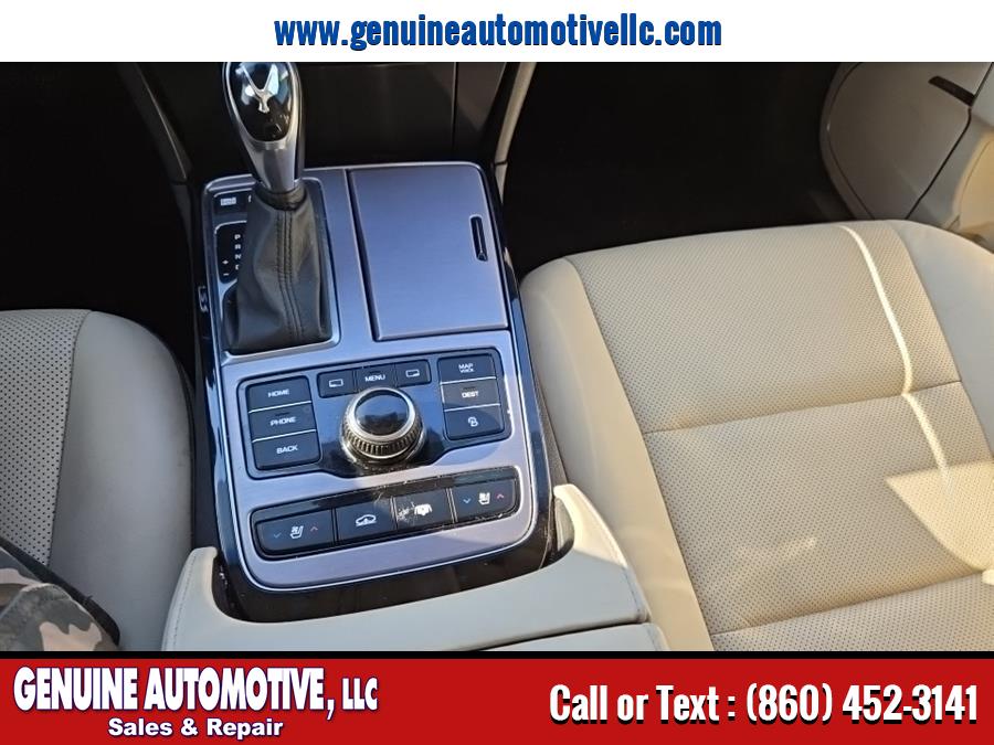 2014 Hyundai Equus 4dr Sdn Signature, available for sale in East Hartford, Connecticut | Genuine Automotive LLC. East Hartford, Connecticut 2014 Hyundai Equus 4dr Sdn Signature, available for sale in East Hartford, Connecticut | Genuine Automotive LLC. East Hartford, Connecticut