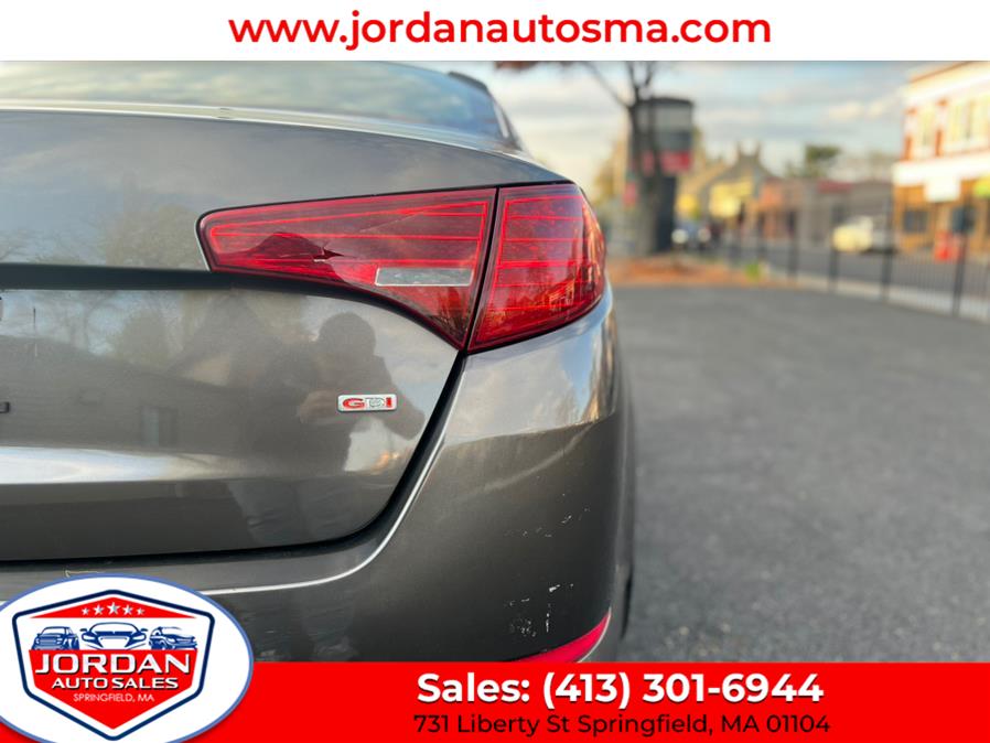 2011 Kia Optima 4dr Sdn 2.4L Man LX, available for sale in Springfield, Massachusetts | Jordan Auto Sales. Springfield, Massachusetts 2011 Kia Optima 4dr Sdn 2.4L Man LX, available for sale in Springfield, Massachusetts | Jordan Auto Sales. Springfield, Massachusetts