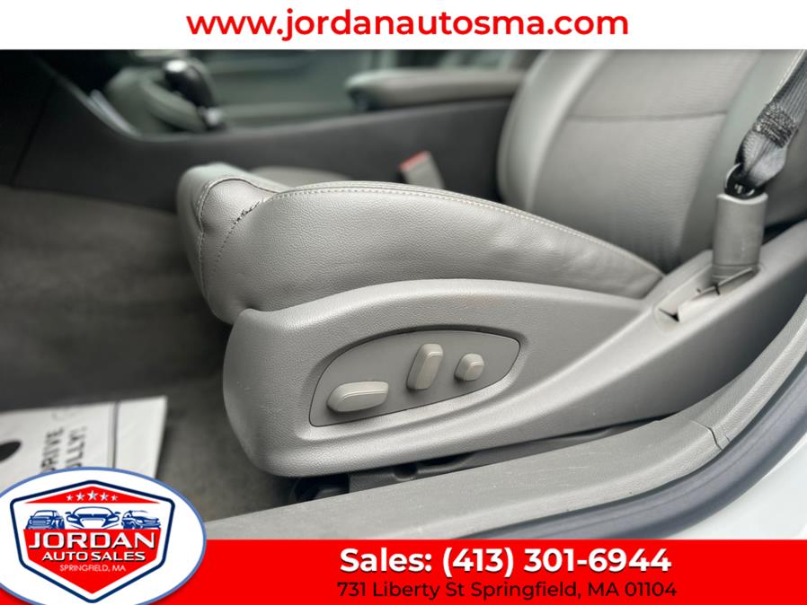 2018 Chevrolet Impala 4dr Sdn LT w/1LT, available for sale in Springfield, Massachusetts | Jordan Auto Sales. Springfield, Massachusetts 2018 Chevrolet Impala 4dr Sdn LT w/1LT, available for sale in Springfield, Massachusetts | Jordan Auto Sales. Springfield, Massachusetts