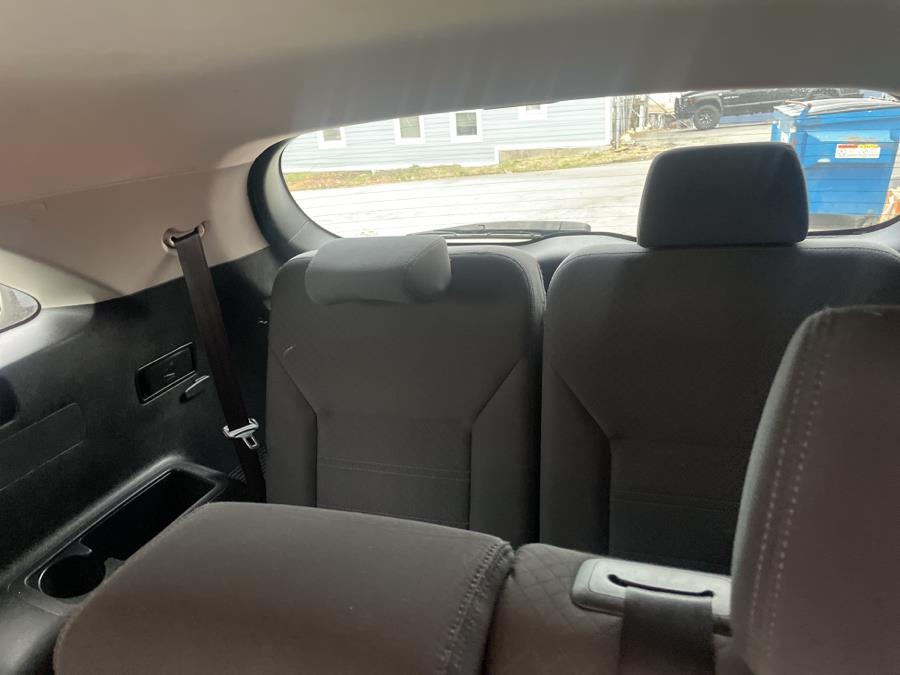 2016 Kia Sorento AWD 4dr 3.3L LX, available for sale in Worcester, Massachusetts | Worcester Auto Outlet LLC. Worcester, Massachusetts 2016 Kia Sorento AWD 4dr 3.3L LX, available for sale in Worcester, Massachusetts | Worcester Auto Outlet LLC. Worcester, Massachusetts