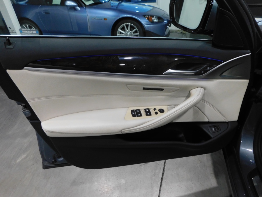 2020 BMW 5 Series 530i xDrive Sedan, available for sale in Lodi, New Jersey | Soliman Motors. Lodi, New Jersey 2020 BMW 5 Series 530i xDrive Sedan, available for sale in Lodi, New Jersey | Soliman Motors. Lodi, New Jersey