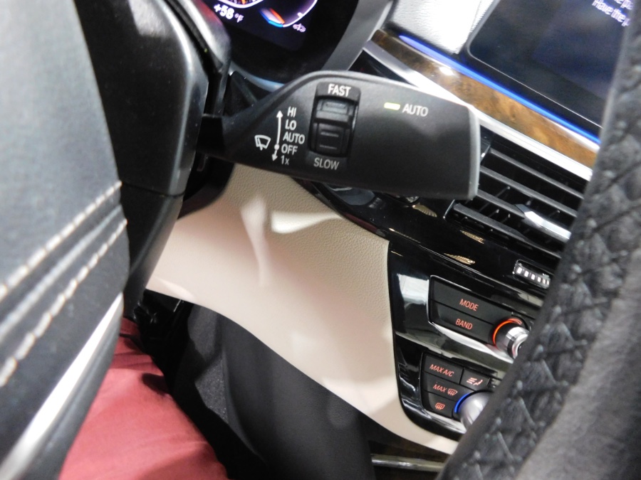 2020 BMW 5 Series 530i xDrive Sedan, available for sale in Lodi, New Jersey | Soliman Motors. Lodi, New Jersey 2020 BMW 5 Series 530i xDrive Sedan, available for sale in Lodi, New Jersey | Soliman Motors. Lodi, New Jersey