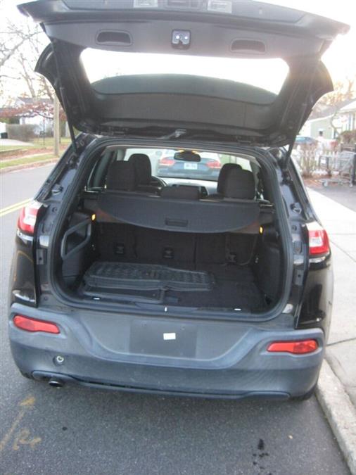 2016 Jeep Cherokee Sport 4x4 4dr SUV, available for sale in Massapequa, New York | Rite Choice Auto Inc.. Massapequa, New York 2016 Jeep Cherokee Sport 4x4 4dr SUV, available for sale in Massapequa, New York | Rite Choice Auto Inc.. Massapequa, New York