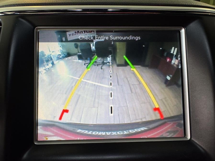 2014 Jeep Grand Cherokee 4WD 4dr Summit, available for sale in West Hartford, Connecticut | AutoMax. West Hartford, Connecticut 2014 Jeep Grand Cherokee 4WD 4dr Summit, available for sale in West Hartford, Connecticut | AutoMax. West Hartford, Connecticut