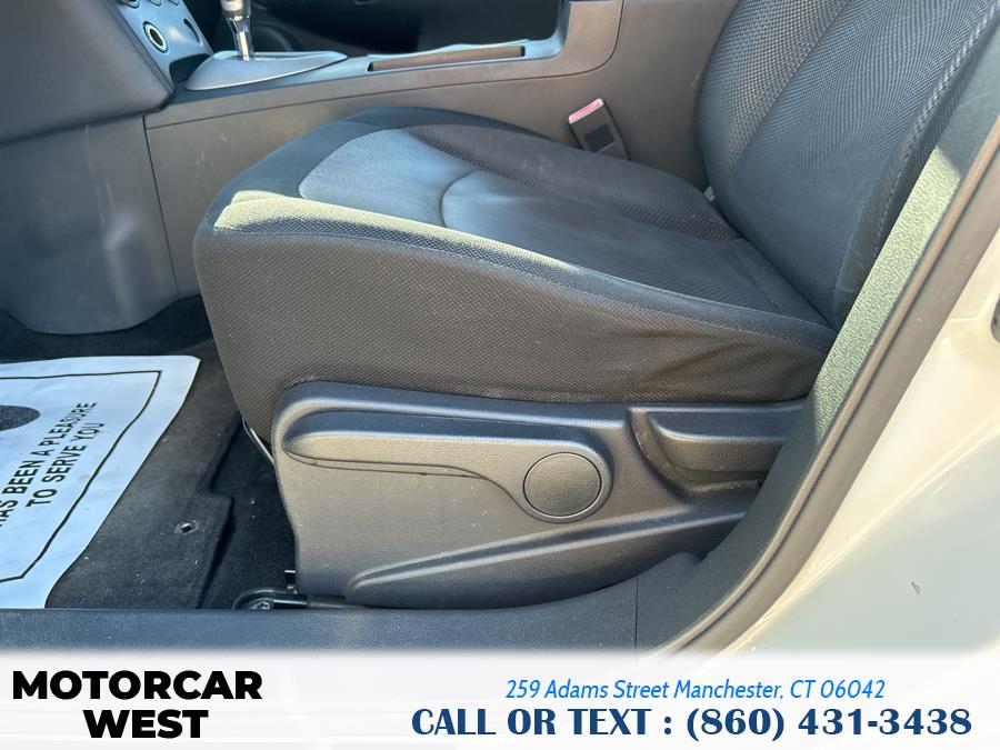 2011 Nissan Rogue AWD 4dr S, available for sale in Manchester, Connecticut | Motorcar West. Manchester, Connecticut 2011 Nissan Rogue AWD 4dr S, available for sale in Manchester, Connecticut | Motorcar West. Manchester, Connecticut