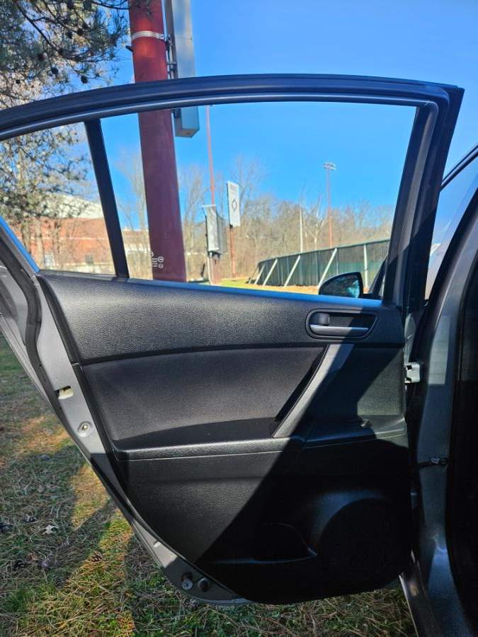 2012 Mazda Mazda3 4dr Sdn Man i Touring *Ltd Avail*, available for sale in New Britain, Connecticut | Supreme Automotive. New Britain, Connecticut 2012 Mazda Mazda3 4dr Sdn Man i Touring *Ltd Avail*, available for sale in New Britain, Connecticut | Supreme Automotive. New Britain, Connecticut
