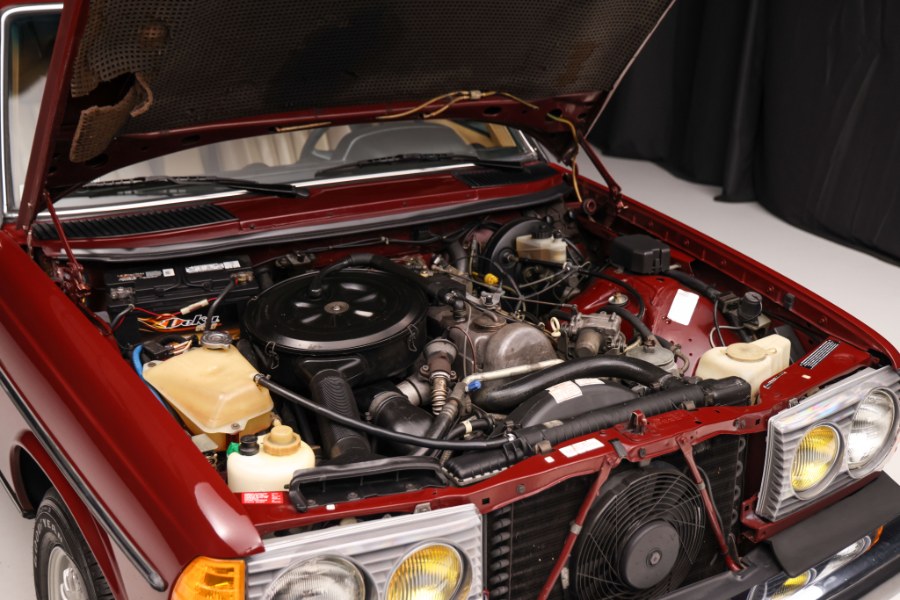 1983 Mercedes-Benz 300 Series 4dr Wagon 300TD-T, available for sale in North Salem, New York | Meccanic Shop North Inc. North Salem, New York 1983 Mercedes-Benz 300 Series 4dr Wagon 300TD-T, available for sale in North Salem, New York | Meccanic Shop North Inc. North Salem, New York