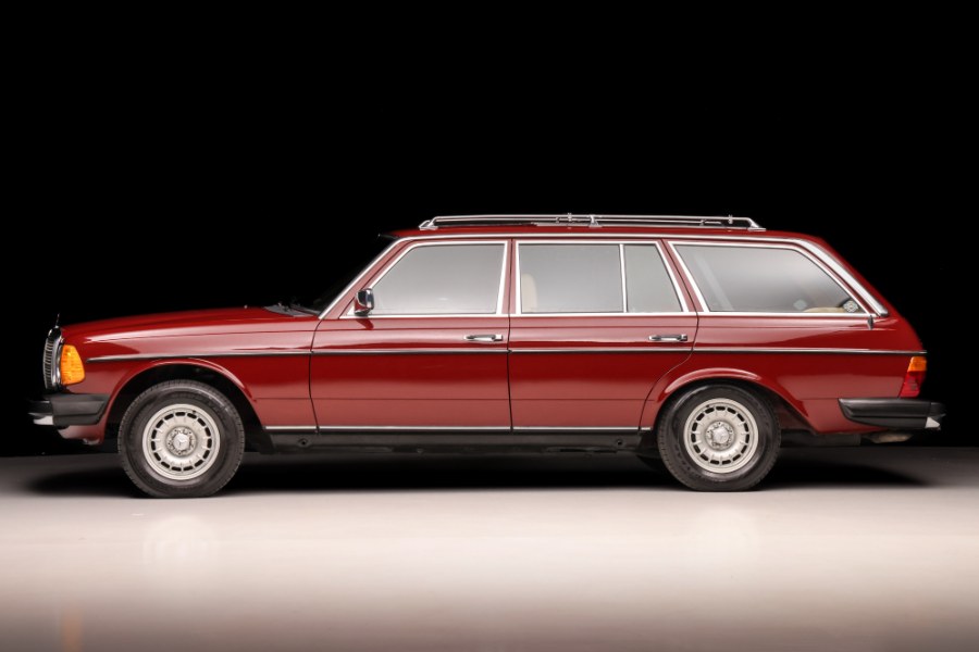 1983 Mercedes-Benz 300 Series 4dr Wagon 300TD-T, available for sale in North Salem, New York | Meccanic Shop North Inc. North Salem, New York 1983 Mercedes-Benz 300 Series 4dr Wagon 300TD-T, available for sale in North Salem, New York | Meccanic Shop North Inc. North Salem, New York