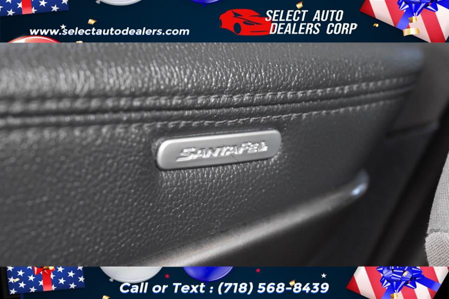 2017 Hyundai Santa Fe SE 3.3L Auto AWD, available for sale in Brooklyn, New York | Select Auto Dealers Corp. Brooklyn, New York 2017 Hyundai Santa Fe SE 3.3L Auto AWD, available for sale in Brooklyn, New York | Select Auto Dealers Corp. Brooklyn, New York