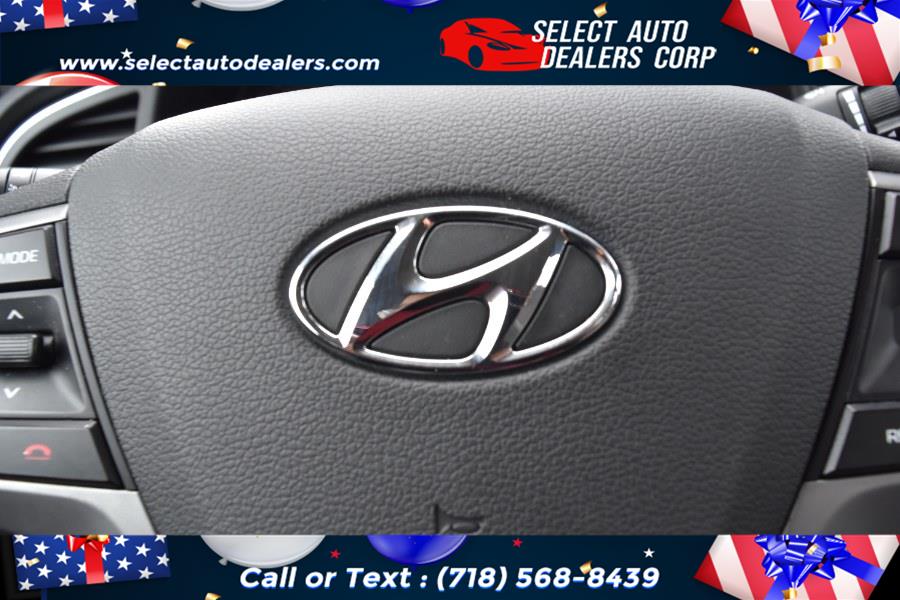 2017 Hyundai Elantra SE 2.0L Auto PZEV (Alabama) *Ltd Avail*, available for sale in Brooklyn, New York | Select Auto Dealers Corp. Brooklyn, New York 2017 Hyundai Elantra SE 2.0L Auto PZEV (Alabama) *Ltd Avail*, available for sale in Brooklyn, New York | Select Auto Dealers Corp. Brooklyn, New York