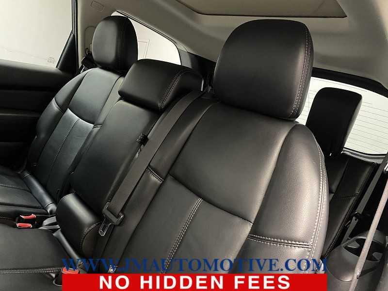 2017 Nissan Pathfinder SL, available for sale in Naugatuck, Connecticut | J&M Automotive Sls&Svc LLC. Naugatuck, Connecticut 2017 Nissan Pathfinder SL, available for sale in Naugatuck, Connecticut | J&M Automotive Sls&Svc LLC. Naugatuck, Connecticut