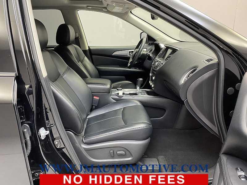 2017 Nissan Pathfinder SL, available for sale in Naugatuck, Connecticut | J&M Automotive Sls&Svc LLC. Naugatuck, Connecticut 2017 Nissan Pathfinder SL, available for sale in Naugatuck, Connecticut | J&M Automotive Sls&Svc LLC. Naugatuck, Connecticut