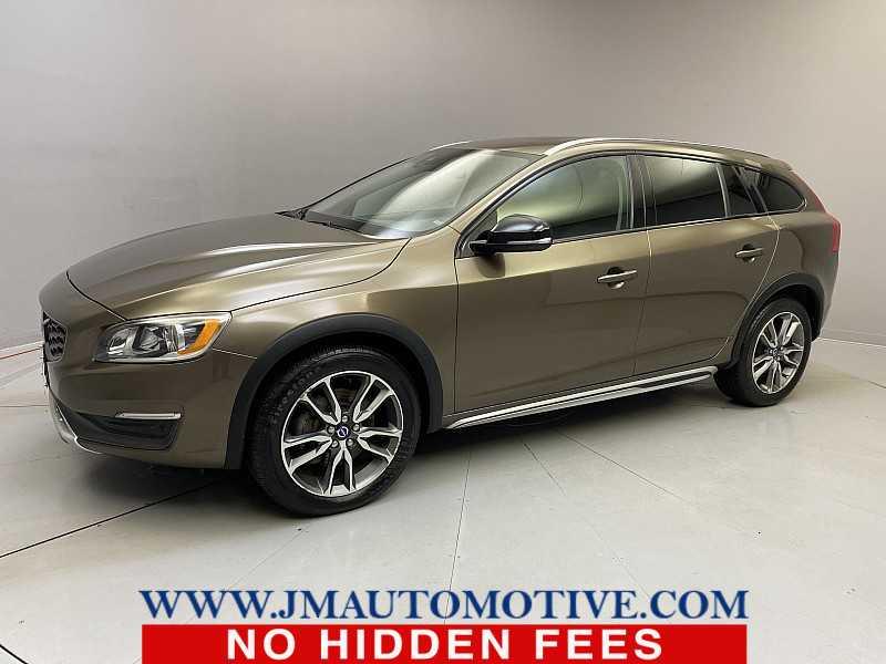 2015 Volvo V60 Cross Country T5, available for sale in Naugatuck, Connecticut | J&M Automotive Sls&Svc LLC. Naugatuck, Connecticut