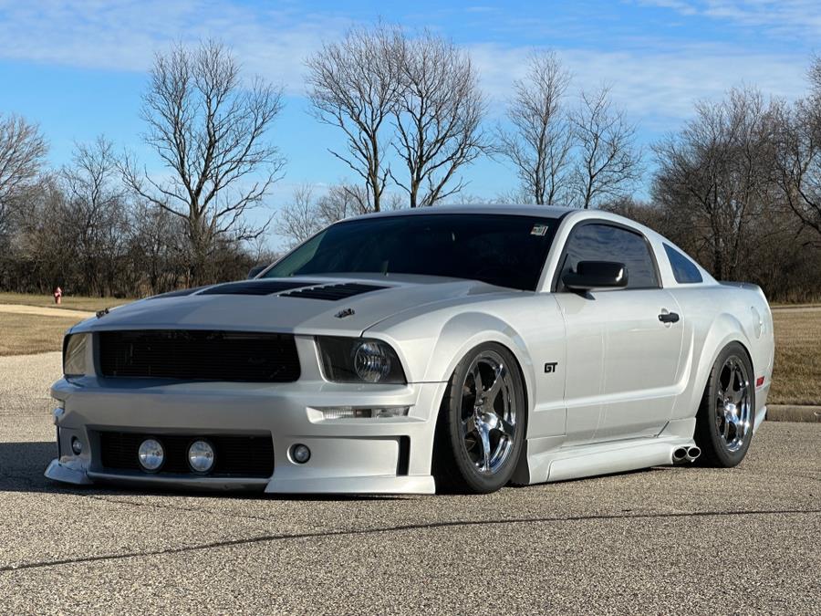 2007 Ford Mustang Coupe GT Deluxe, available for sale in Darien, Wisconsin | Geneva Motor Cars. Darien, Wisconsin