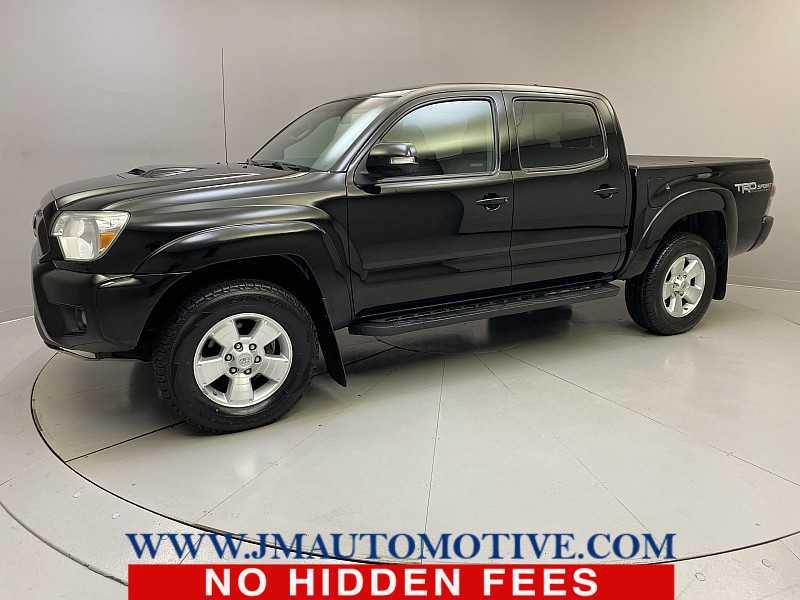 2015 Toyota Tacoma DOUBLE CAB SHORT BED AUTO 4WD Double Cab V6 AT, available for sale in Naugatuck, Connecticut | J&M Automotive Sls&Svc LLC. Naugatuck, Connecticut