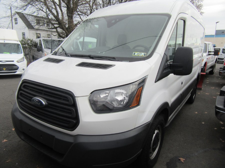 Used Ford Transit Cargo Van T-250 130" Med Rf 9000 GVWR Sliding RH Dr 2015 | Royalty Auto Sales. Little Ferry, New Jersey